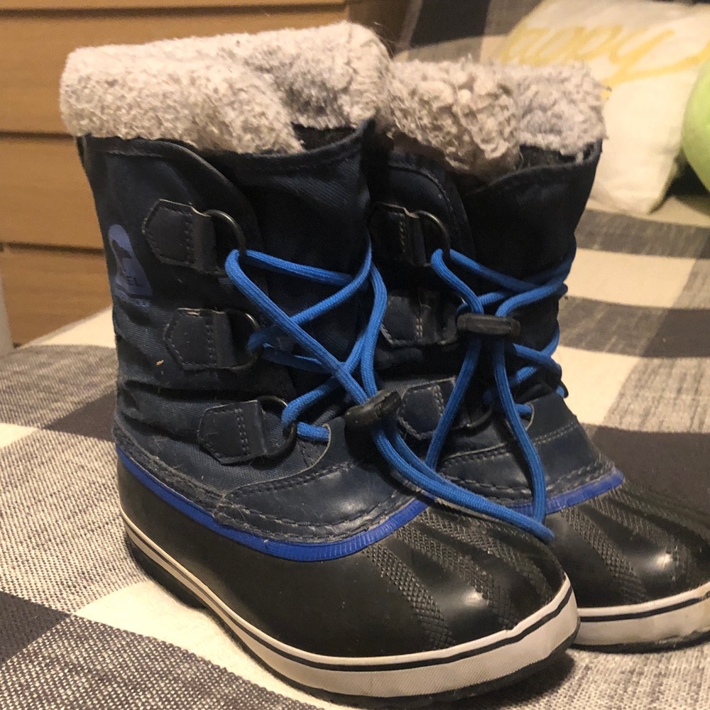 Sorel Kids Snow Boots - Black and Blue